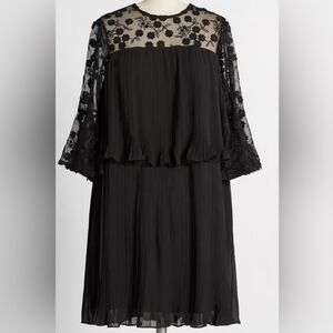 Forever Unique Dauntless Dahlias Black Tiered Lace Applique Dress